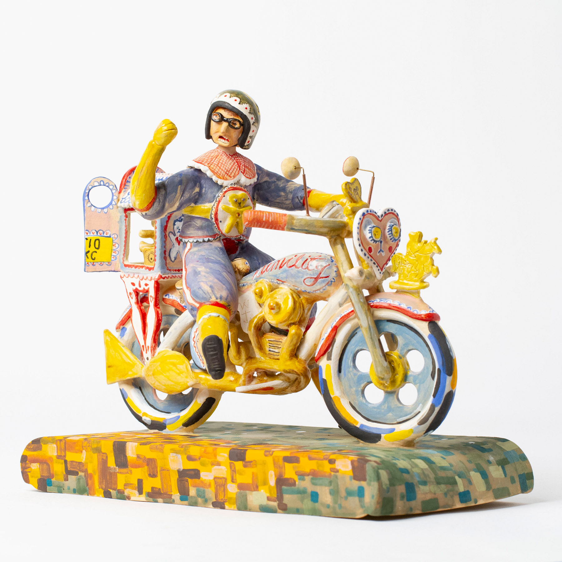 TailiWu_BikeShop-GraysonPerry